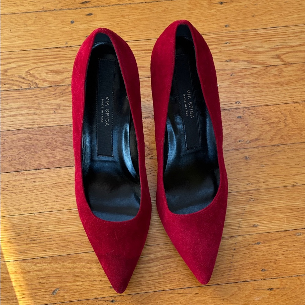 Via Spiga Women's Bold Red Suede Heels